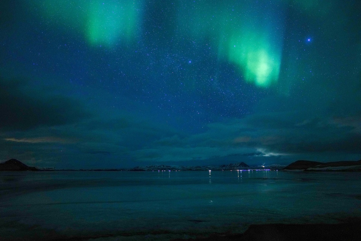 noite em iça com aurora