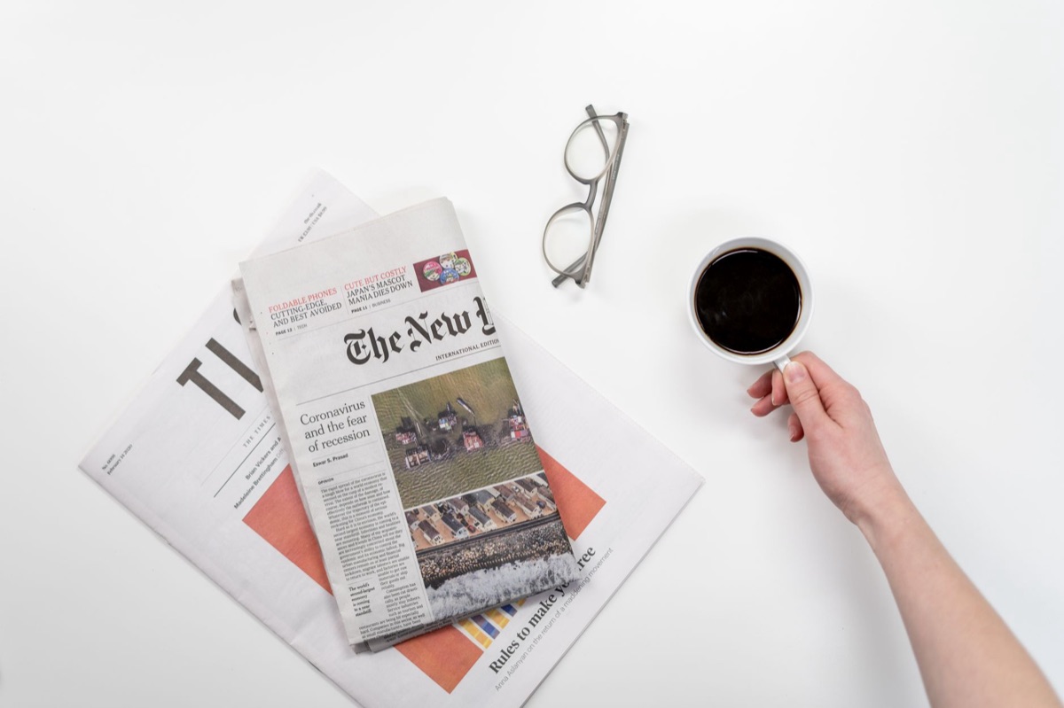 Icelandic financial crisis news headlines