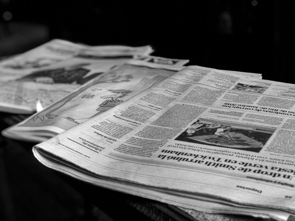 Icelandic financial crisis news headline