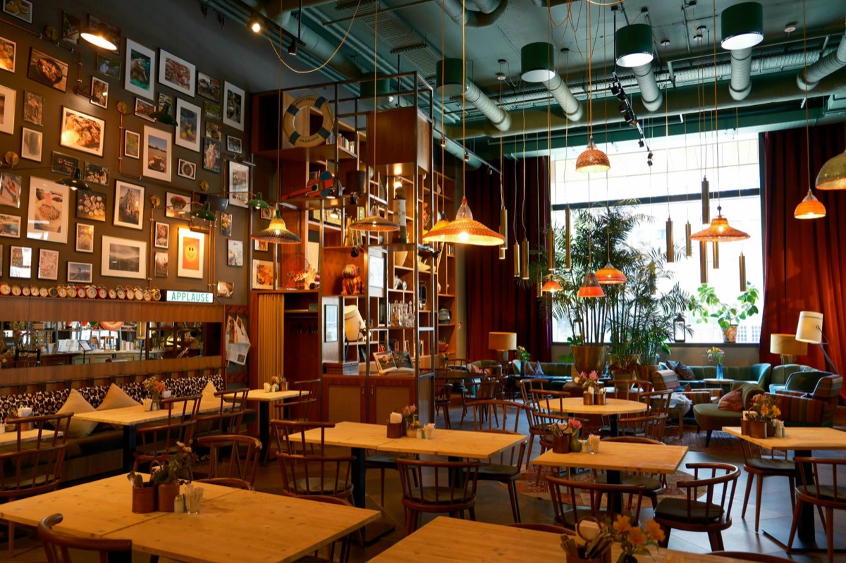 Icelandic vegan restaurant interior