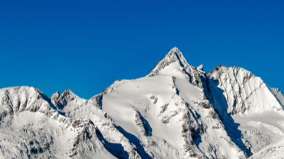 Island 7 Tage: Aurora, Gletscher & Thermalbäder erleben