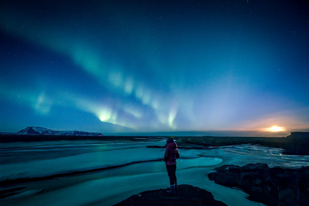 Icelandic aurora australis over frozen lake