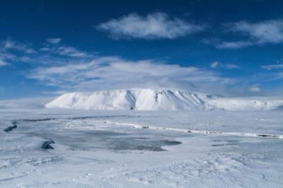 Aurora Islândia: Por que o frio extremo atrai os viajantes?